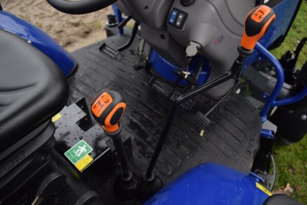 Eurotrac Lovol M504R – Bild 3