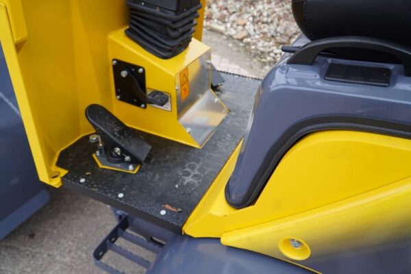 Eurotrac W11-M – Bild 12